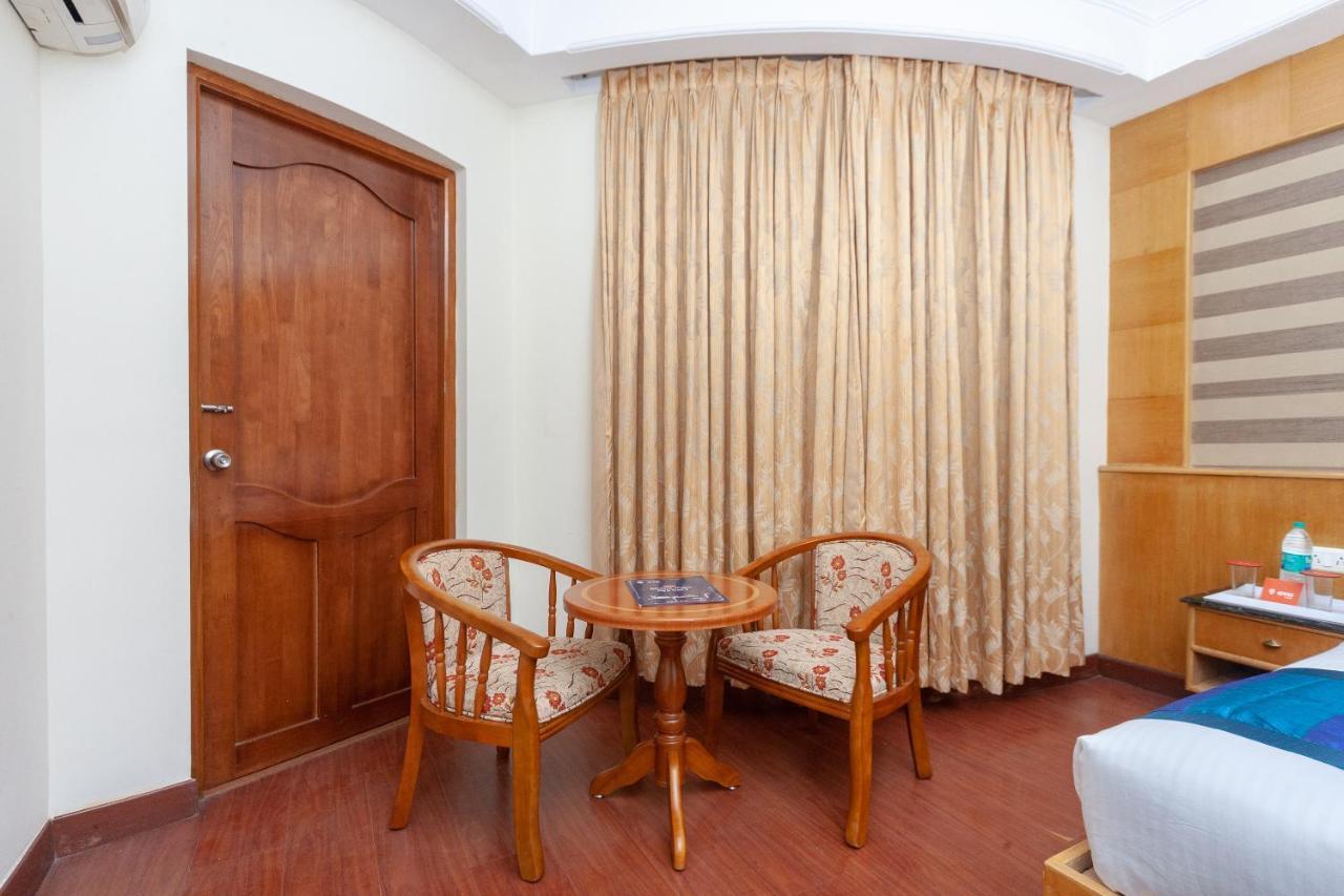 Capital O 6229 Ilara Hotels And Resorts Siruseri Экстерьер фото