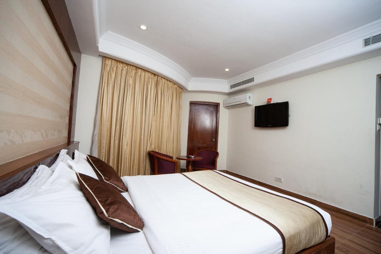 Capital O 6229 Ilara Hotels And Resorts Siruseri Экстерьер фото
