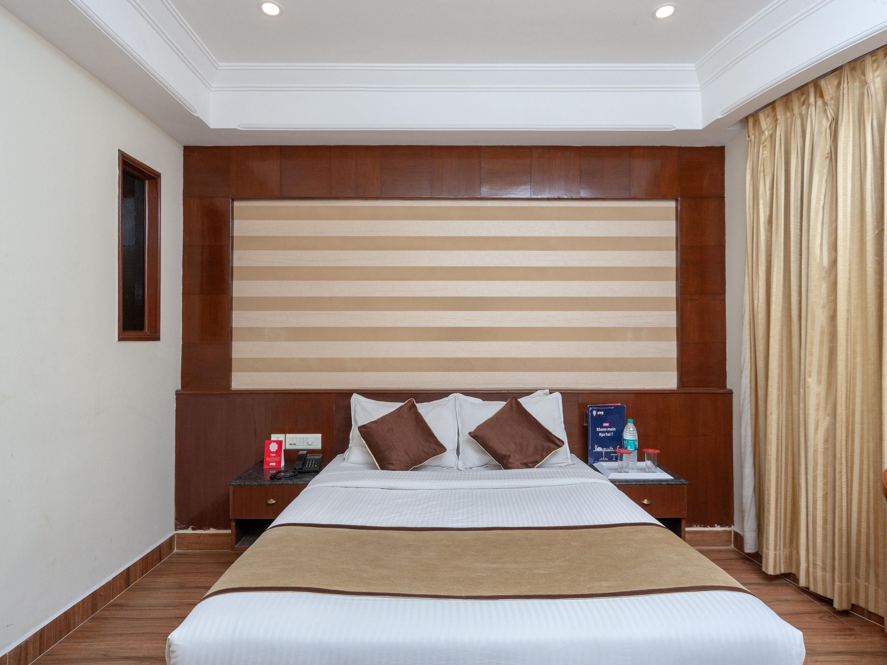 Capital O 6229 Ilara Hotels And Resorts Siruseri Экстерьер фото